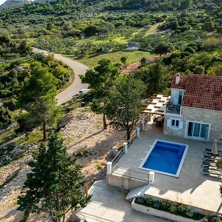 Holiday home Emerald Hideway Pool