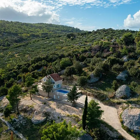 Holiday home Emerald Hideway Pool